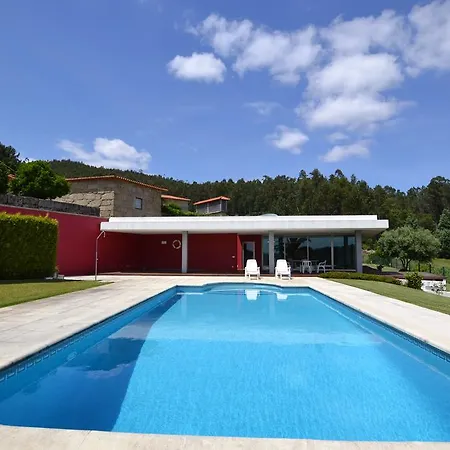 בית כפרי Quinta Do Sourinho *