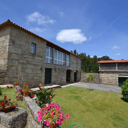 בית כפרי Quinta Do Sourinho ברסלוס